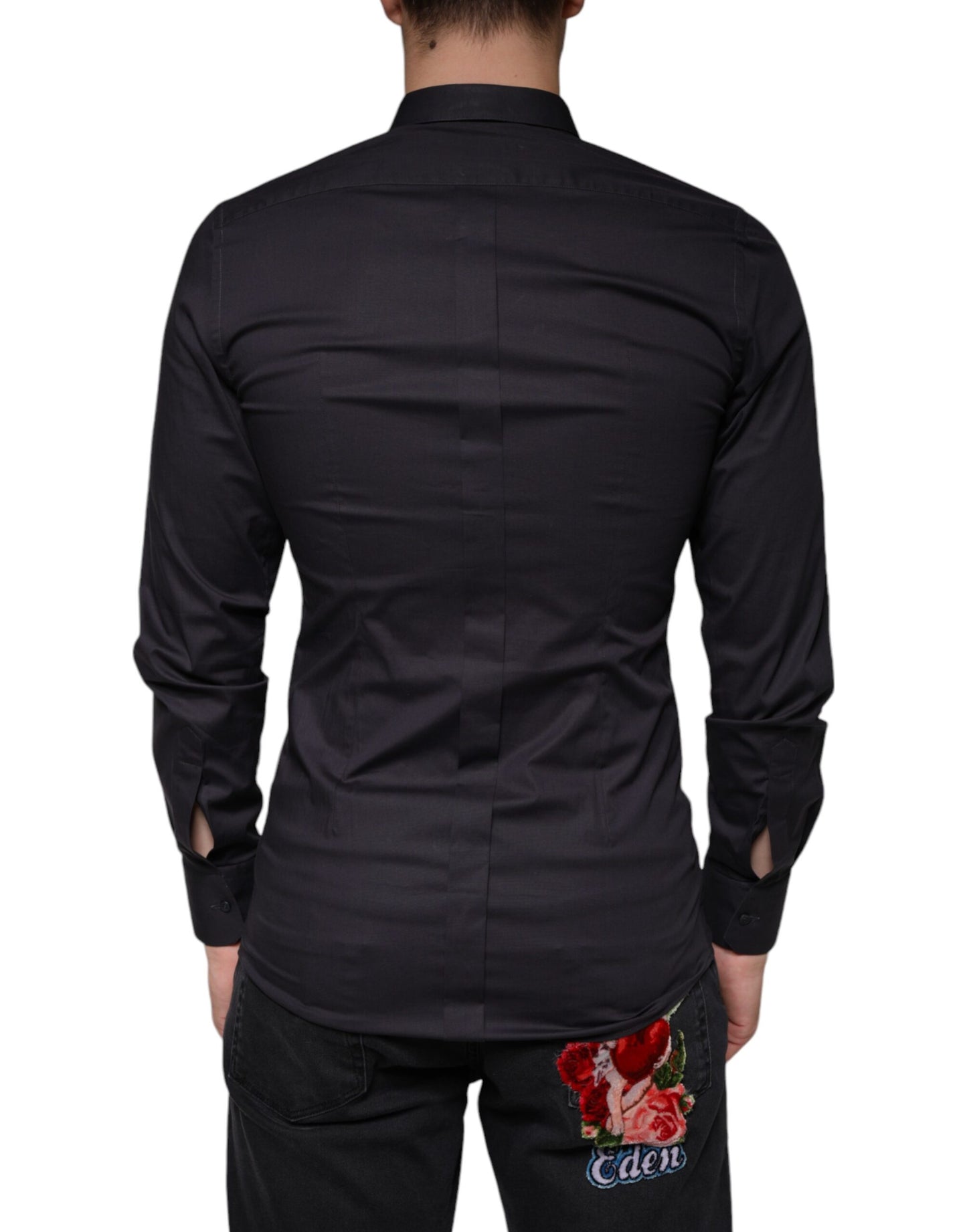 Vestido elástico de algodón negro con camisa formal dorada