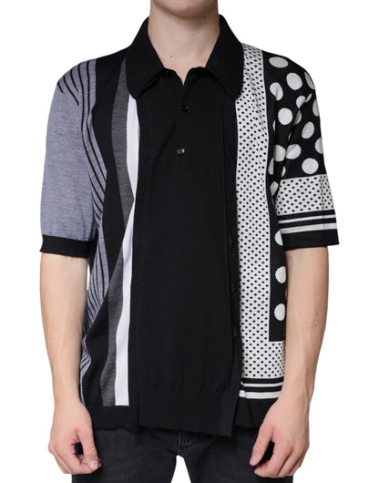 Camiseta polo con cuello de lunares blancos y negros