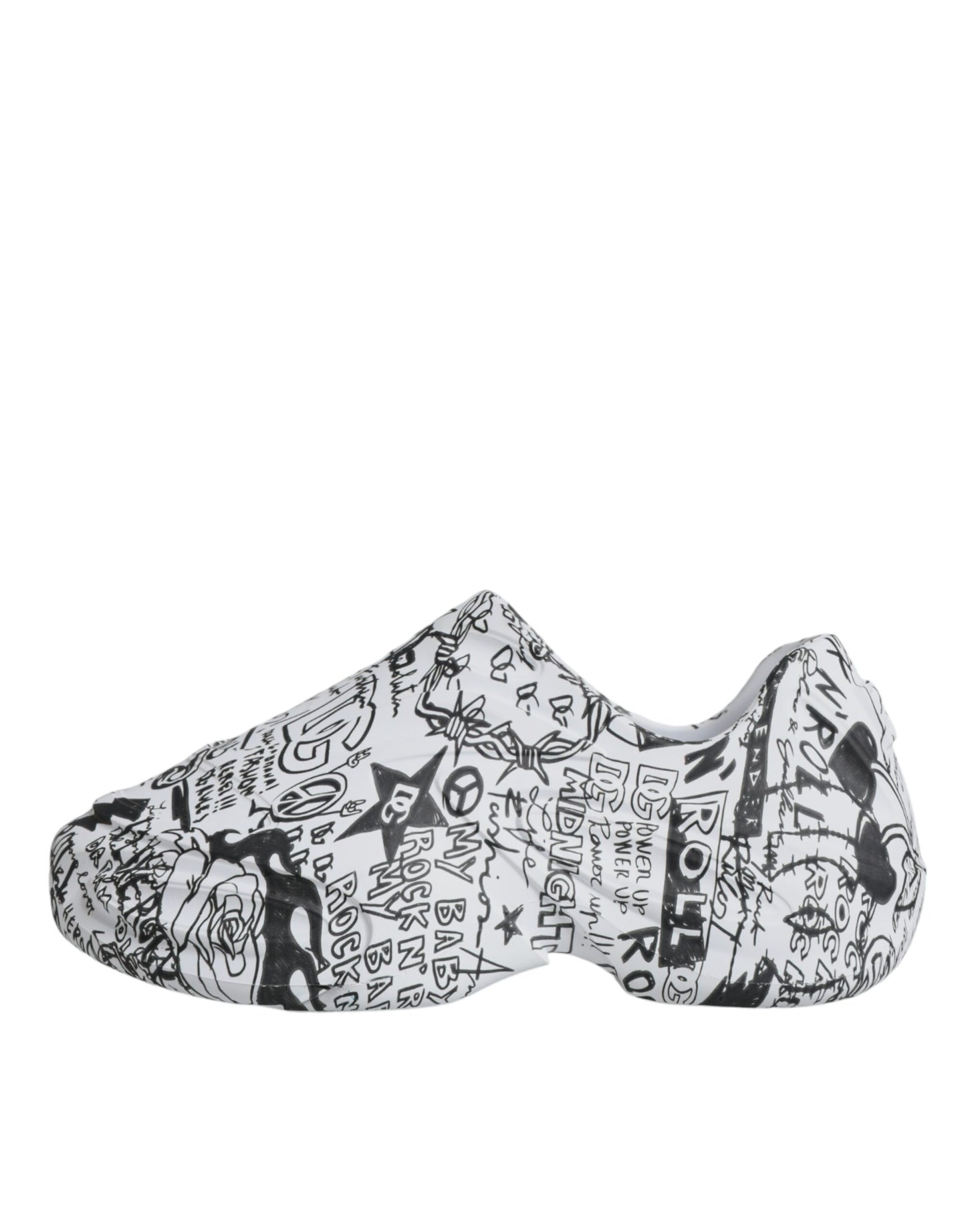 Zapatillas Daymaster con grafiti en blanco y negro