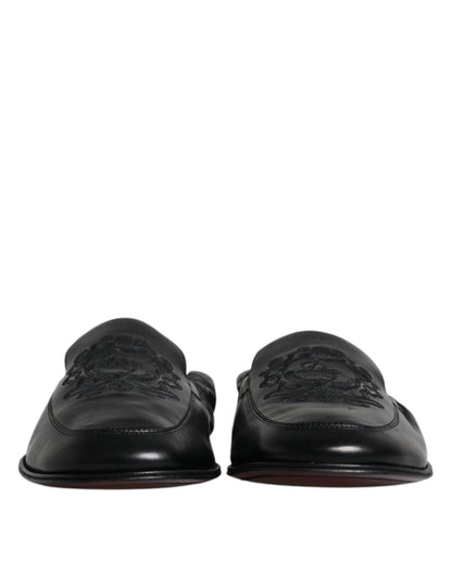 Mocasines de cuero con logotipo bordado negro para hombre
