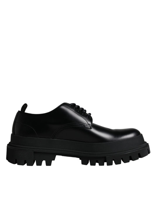 Zapatos de vestir de trekking de cuero negro con cordones
