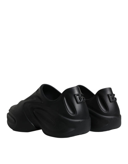 Zapatillas deportivas bajas de goma laminada negra