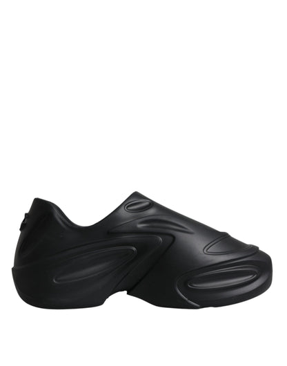 Zapatillas deportivas bajas de goma laminada negra