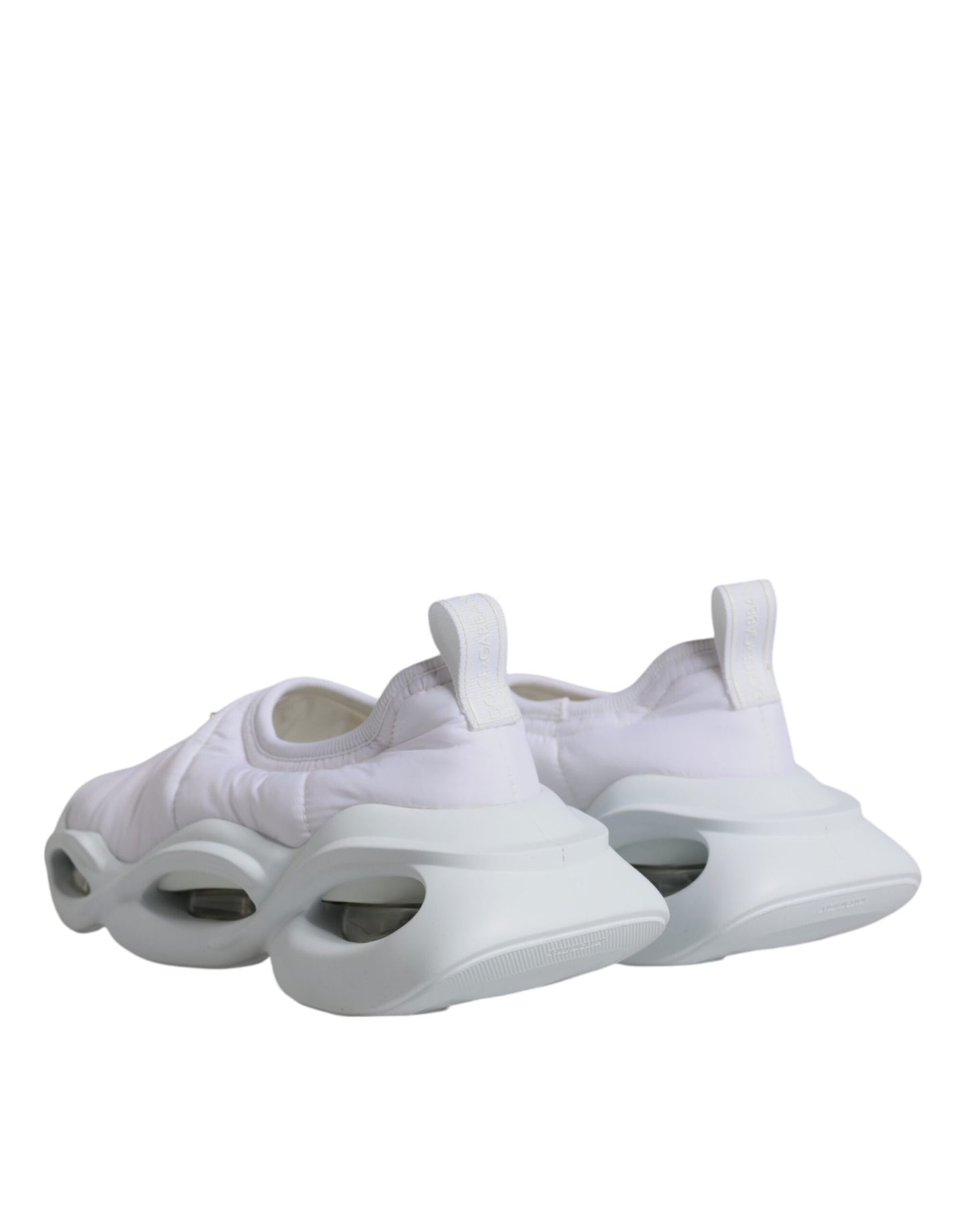 Zapatillas bajas de tela acolchada blanca
