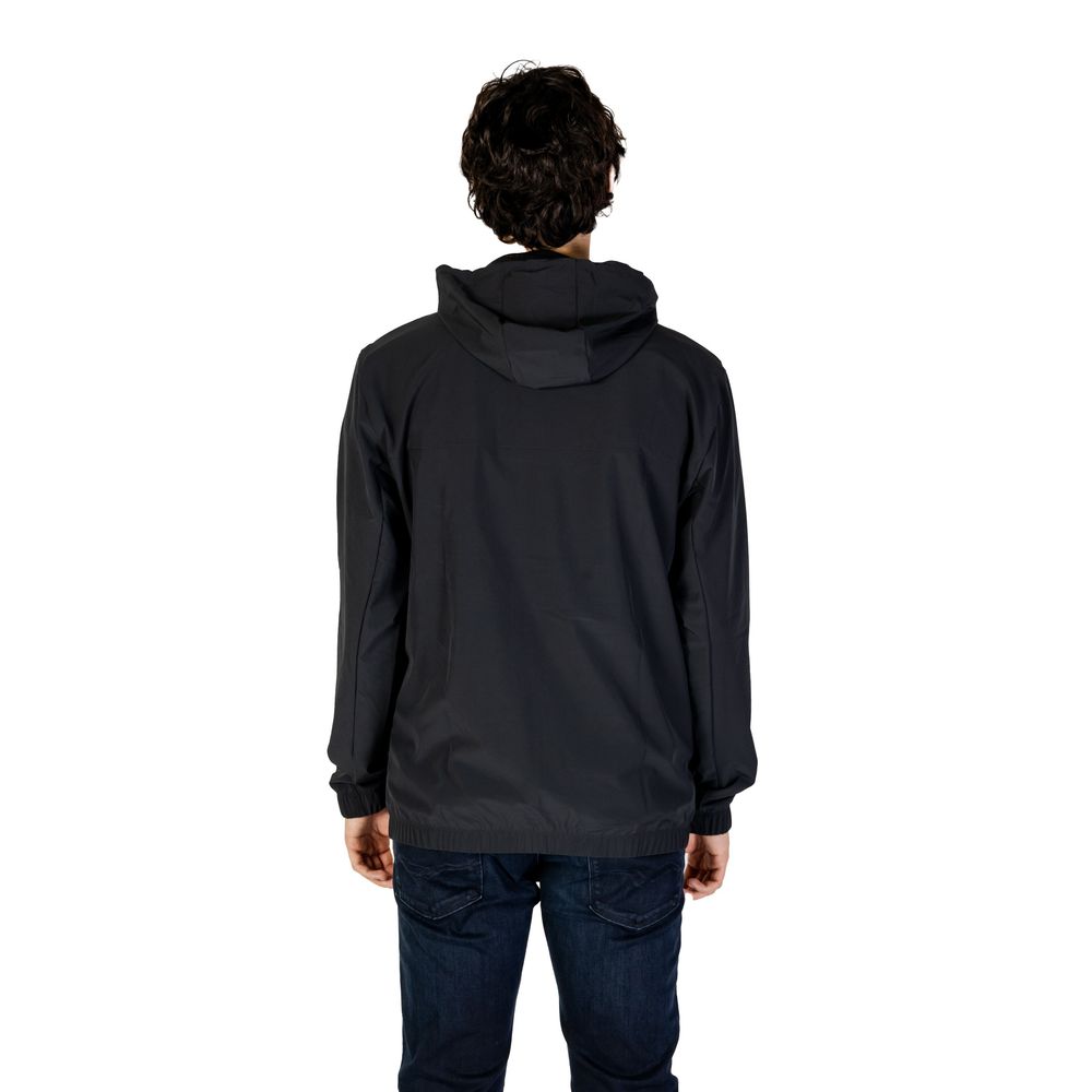 Chaqueta de poliéster negra de poliéster