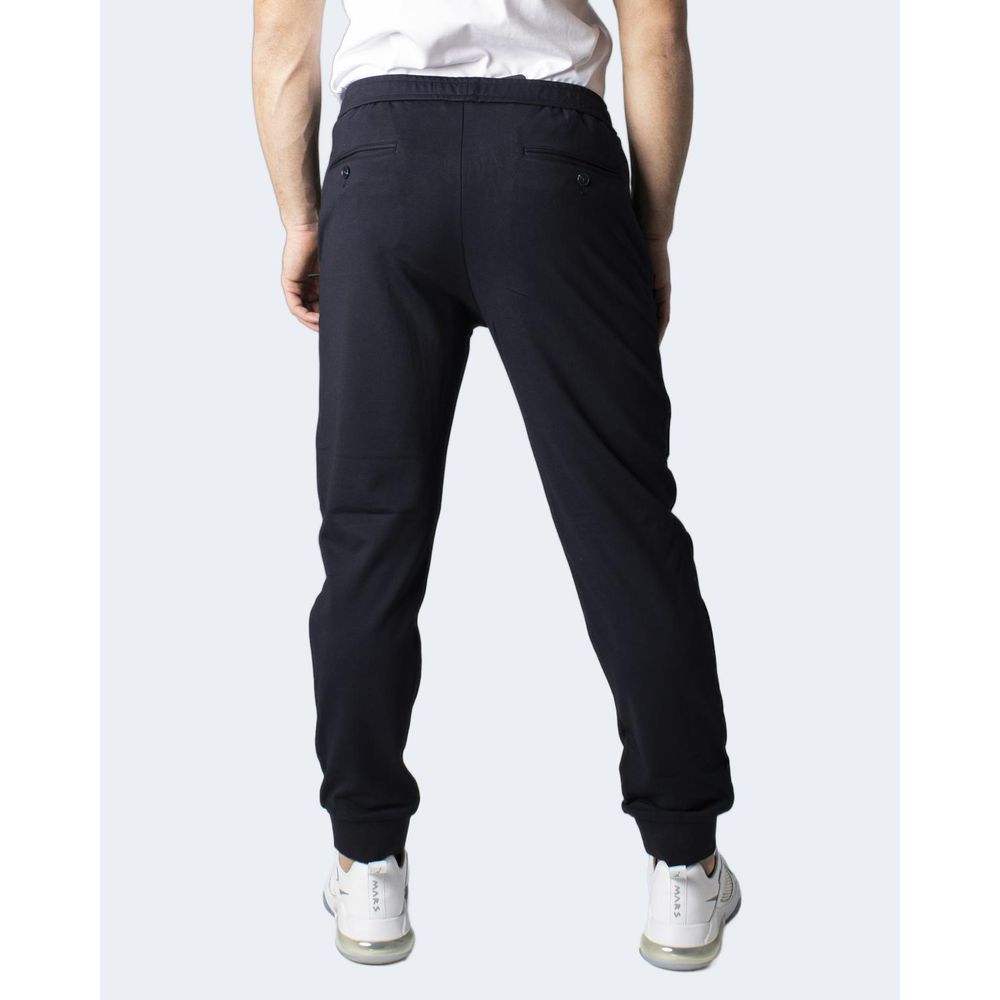 Vaqueros y pantalón de viscosa azul