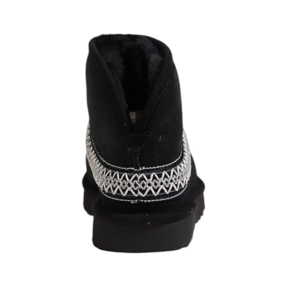 Bota de piel de ante negra