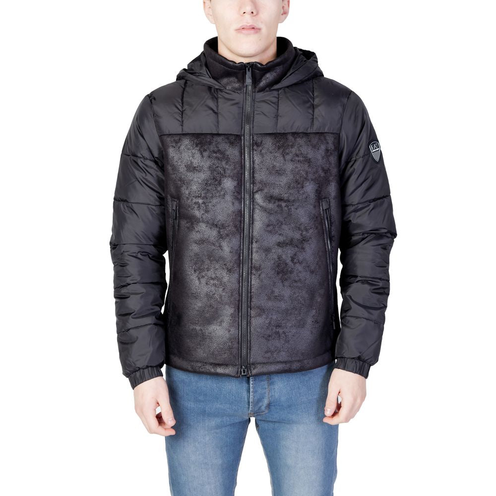 Chaqueta de poliéster negra