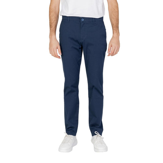 Vaqueros y pantalones de algodón azul