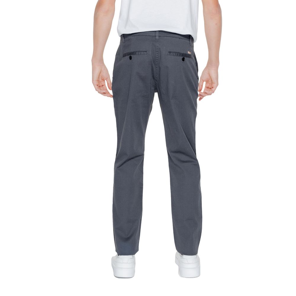 Vaqueros y pantalones de algodón negro