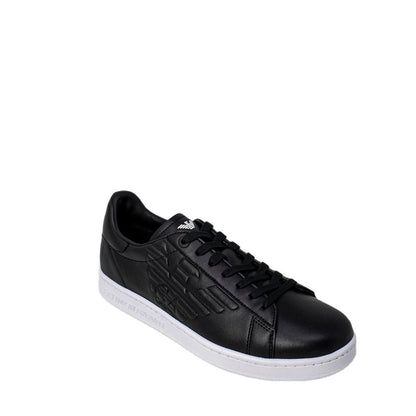 Zapatillas de polietileno en blanco y negro
