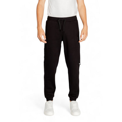 Vaqueros y pantalones de algodón negro