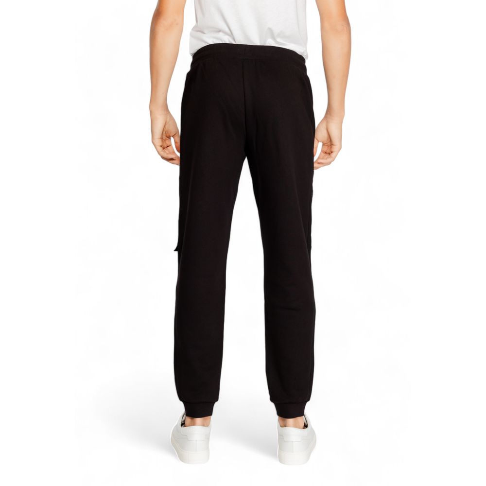 Vaqueros y pantalones de algodón negro