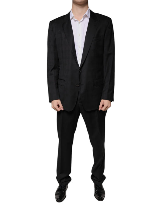 Traje formal de lana negra de botonadura sencilla
