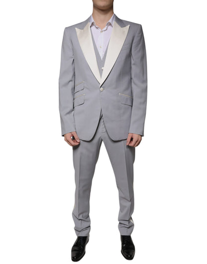 Traje formal de tres piezas de lana gris ajustado