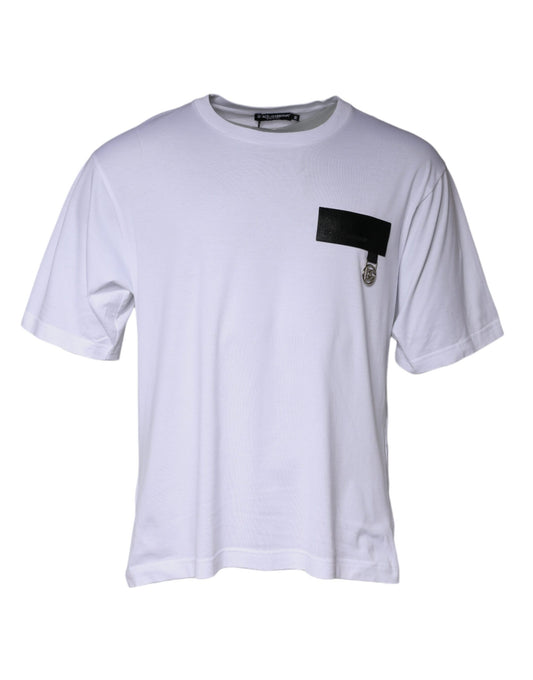 Camiseta de algodón con cuello redondo y parche del logotipo blanco