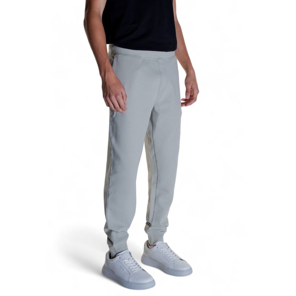 Vaqueros y pantalones de algodón gris