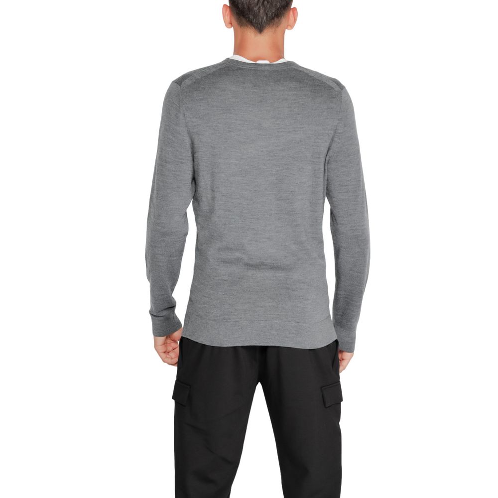 Camiseta de lana gris