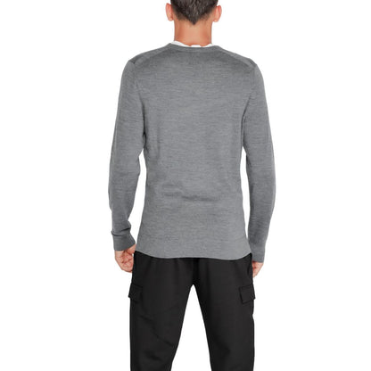 Camiseta de lana gris