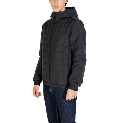 Chaqueta de poliéster negra