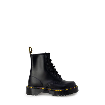 Bota de cuero negra