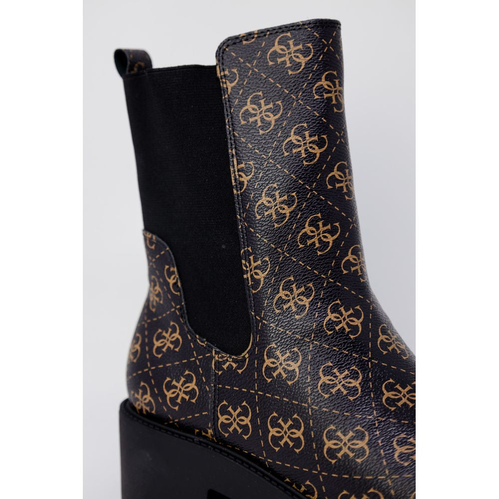 Bota de cuero negra