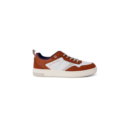 Zapatillas de piel marrón