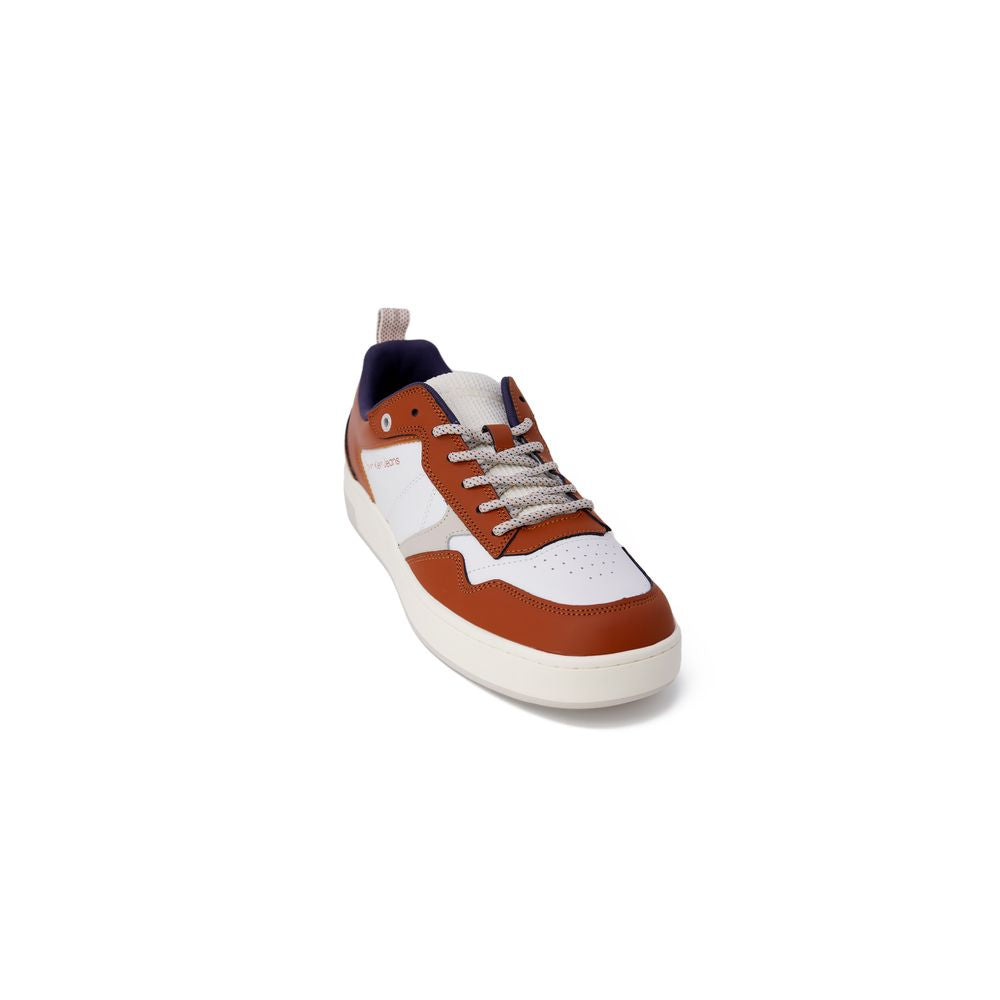 Zapatillas de piel marrón