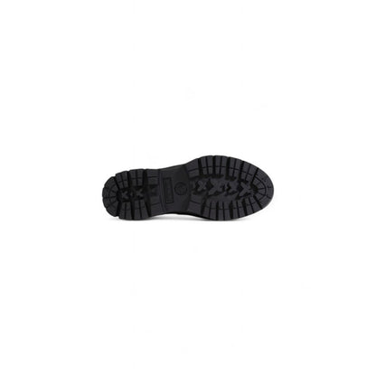 Bota de cuero negra