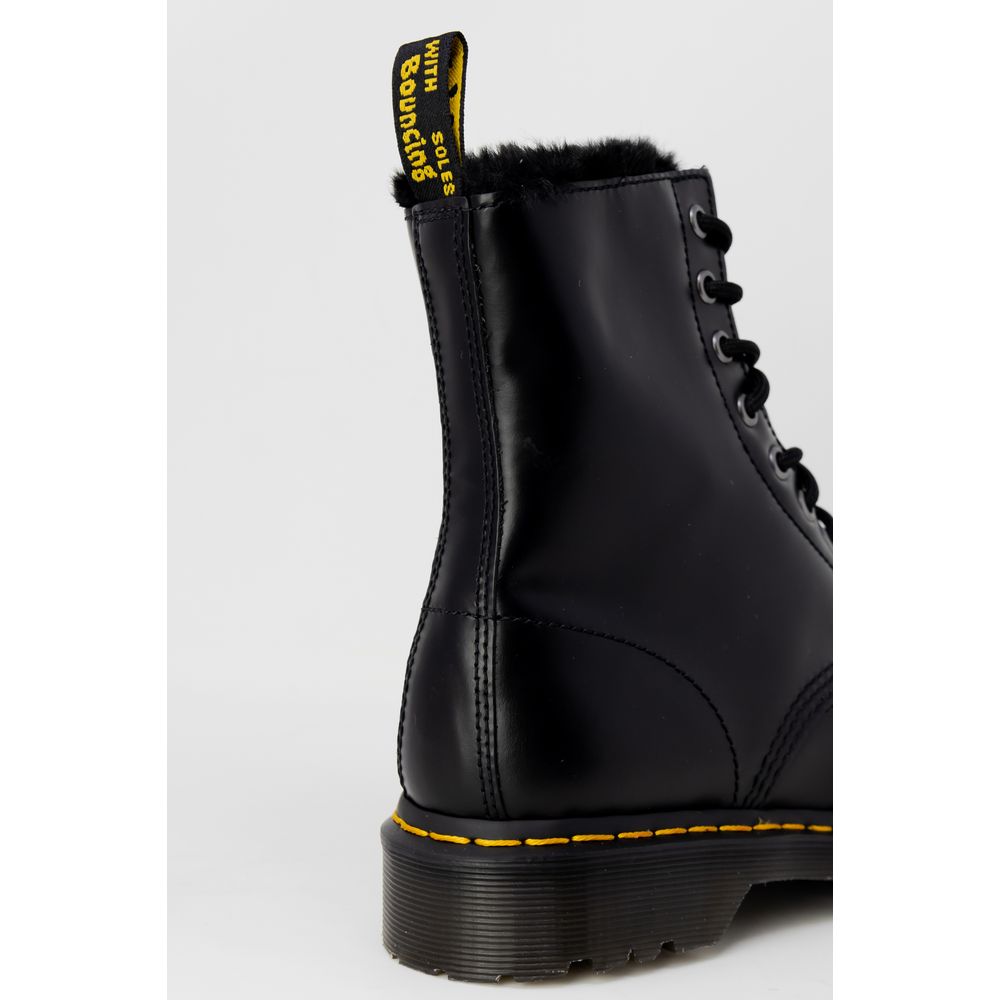 Bota de cuero negra