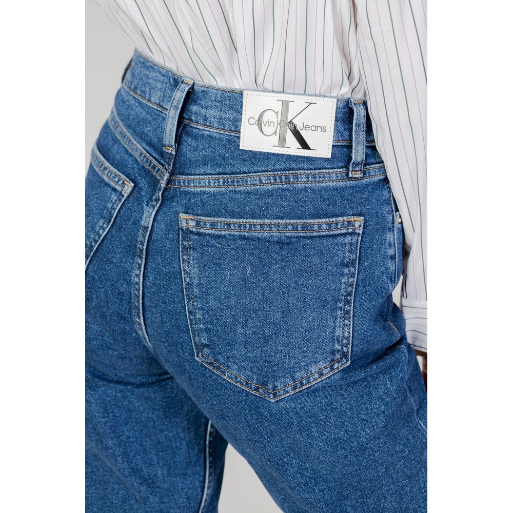 Vaqueros y pantalones de algodón azul