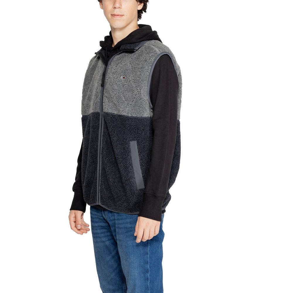 Chaqueta de poliéster negra de poliéster