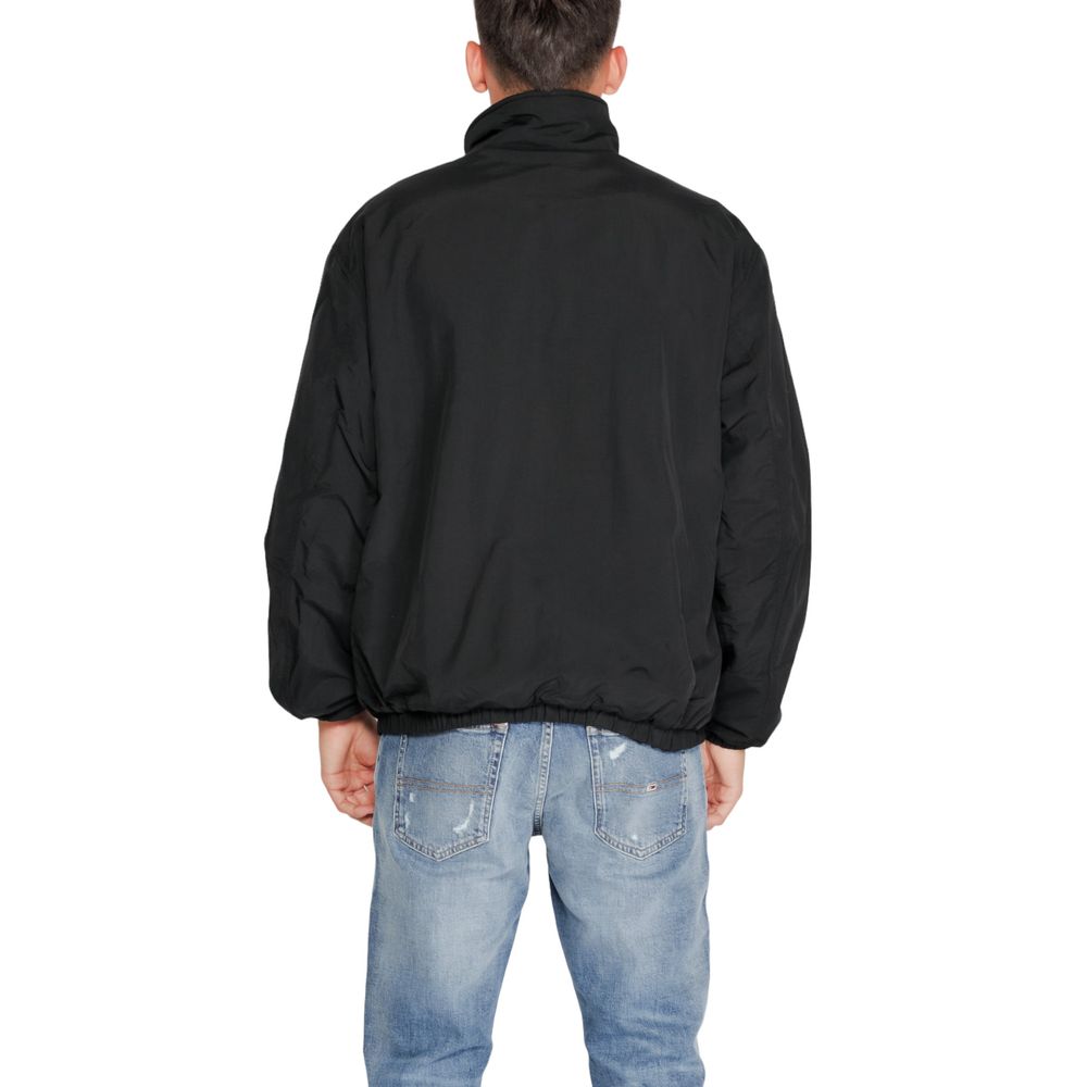 Chaqueta de poliéster negra de poliéster