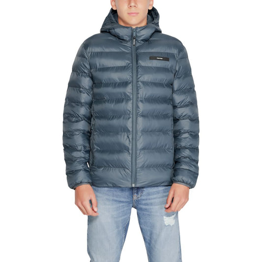 Chaqueta de poliéster negra de poliéster