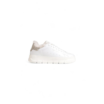 Zapatillas de piel blanca