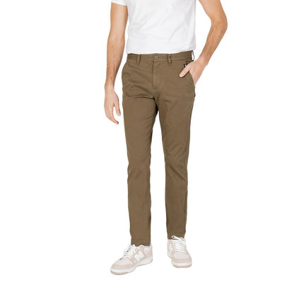 Vaqueros y pantalones de algodón verde