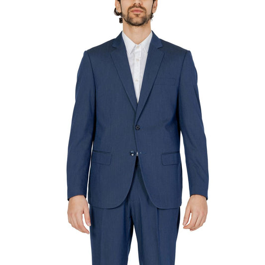Traje de poliéster azul