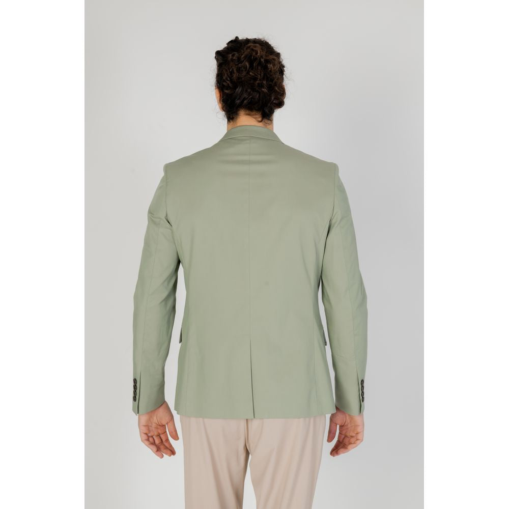 Traje de algodón verde