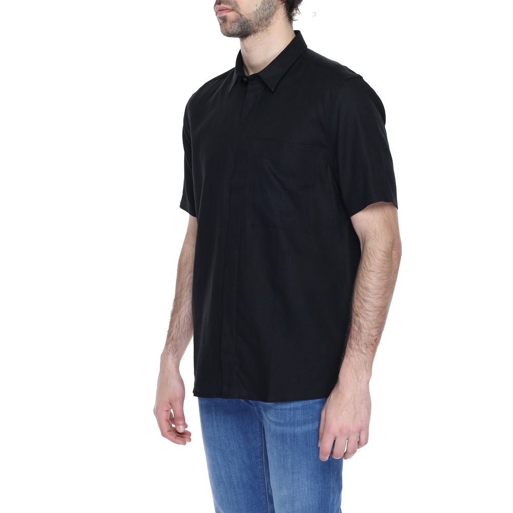 Camisa de lino negra