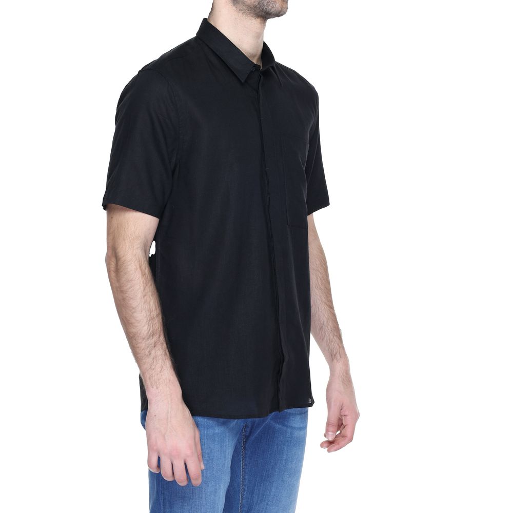 Camisa de lino negra