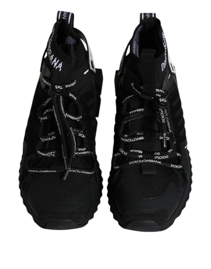Zapatillas deportivas negras con el logo de Sorrento para hombre, calcetines y zapatos.