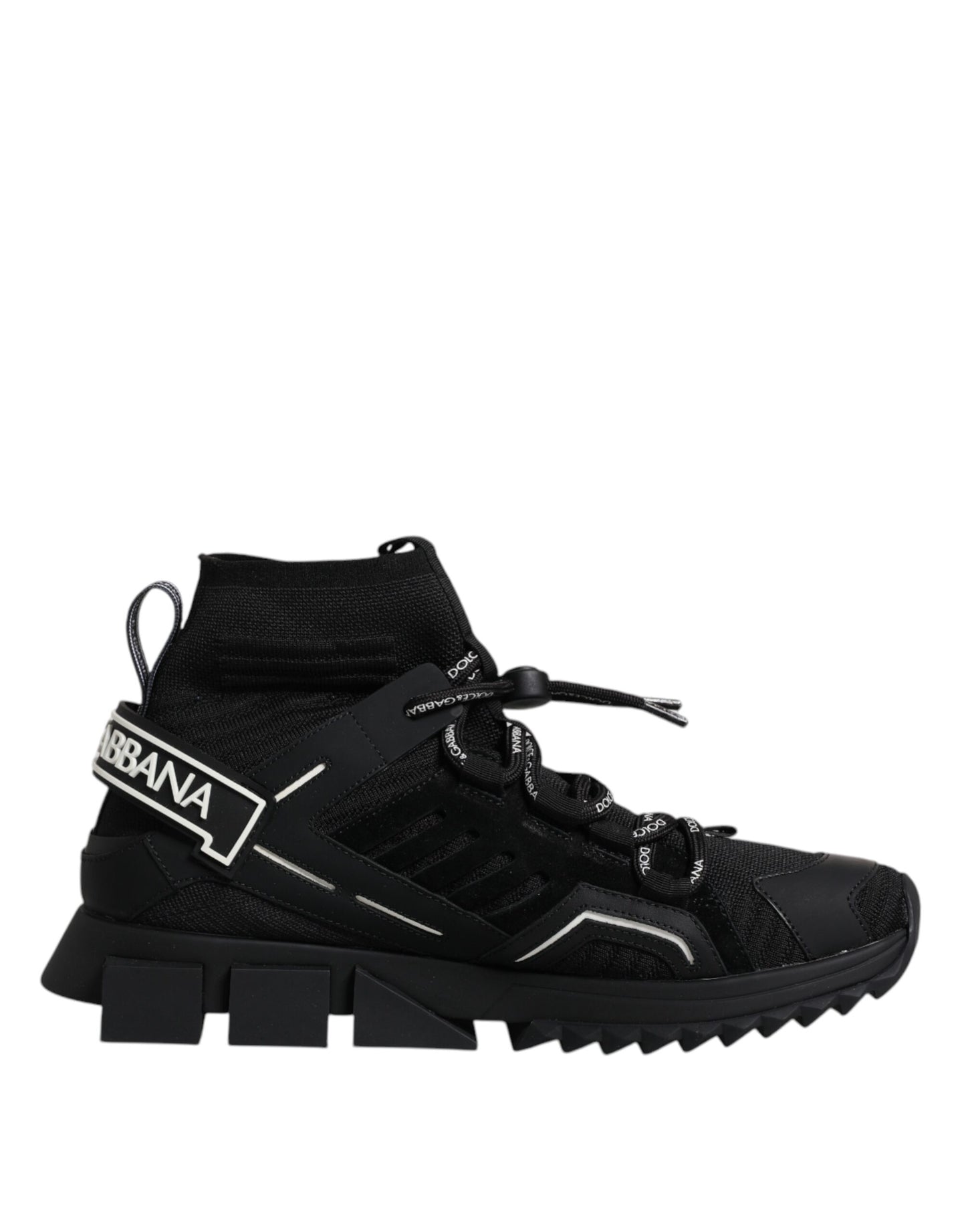 Zapatillas deportivas negras con el logo de Sorrento para hombre, calcetines y zapatos.