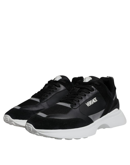 Zapatillas deportivas bajas Medusa de lona negra con tejido cuádruple