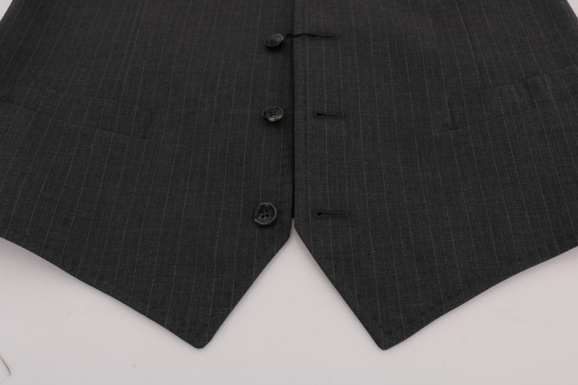 Chaleco elegante de rayas grises