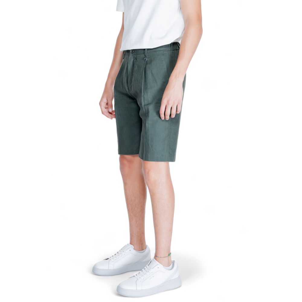 Pantalón corto de lino verde