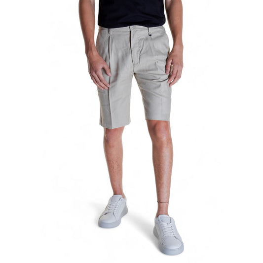 Pantalón corto de lino beige