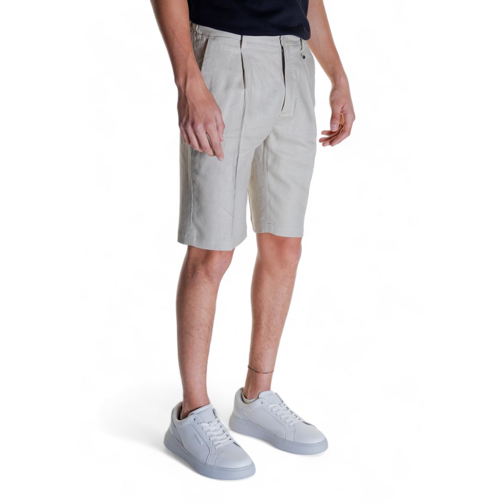 Pantalón corto de lino beige