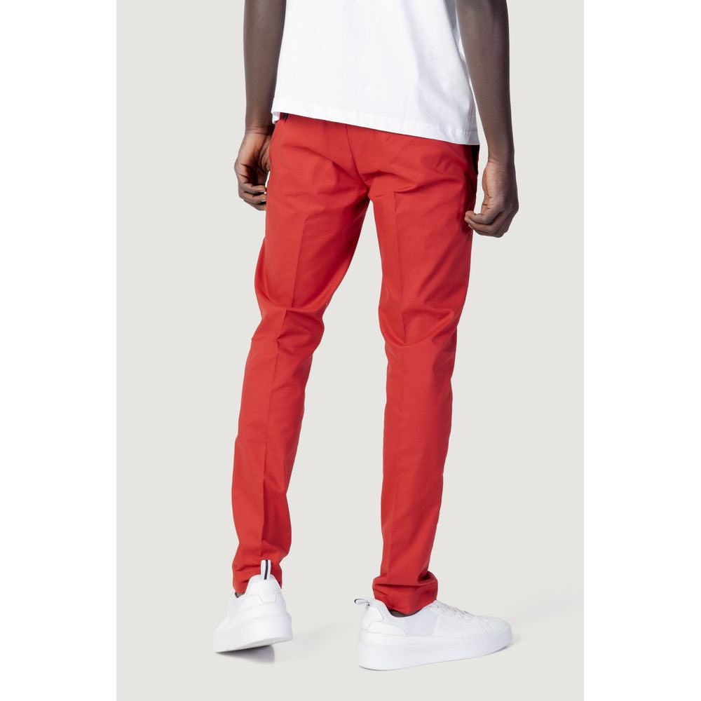 Vaqueros y pantalones de algodón rojo