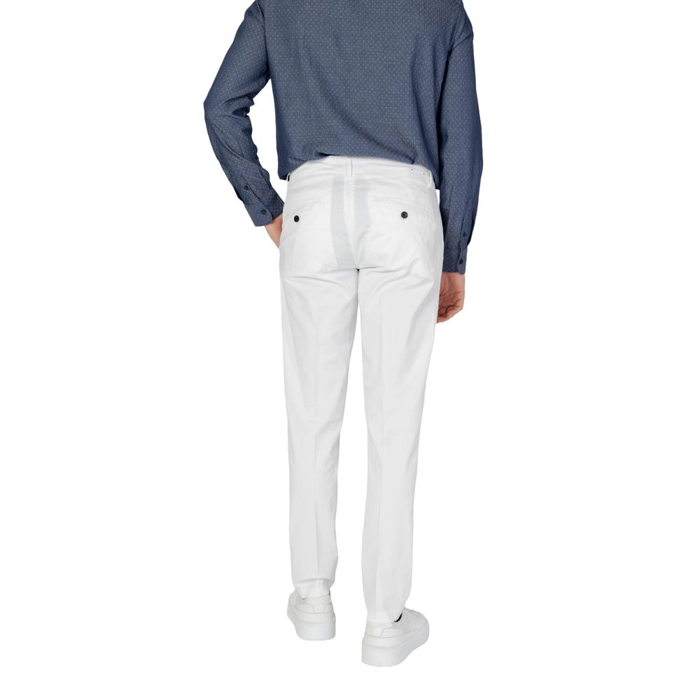 Vaqueros y pantalones de algodón color crema