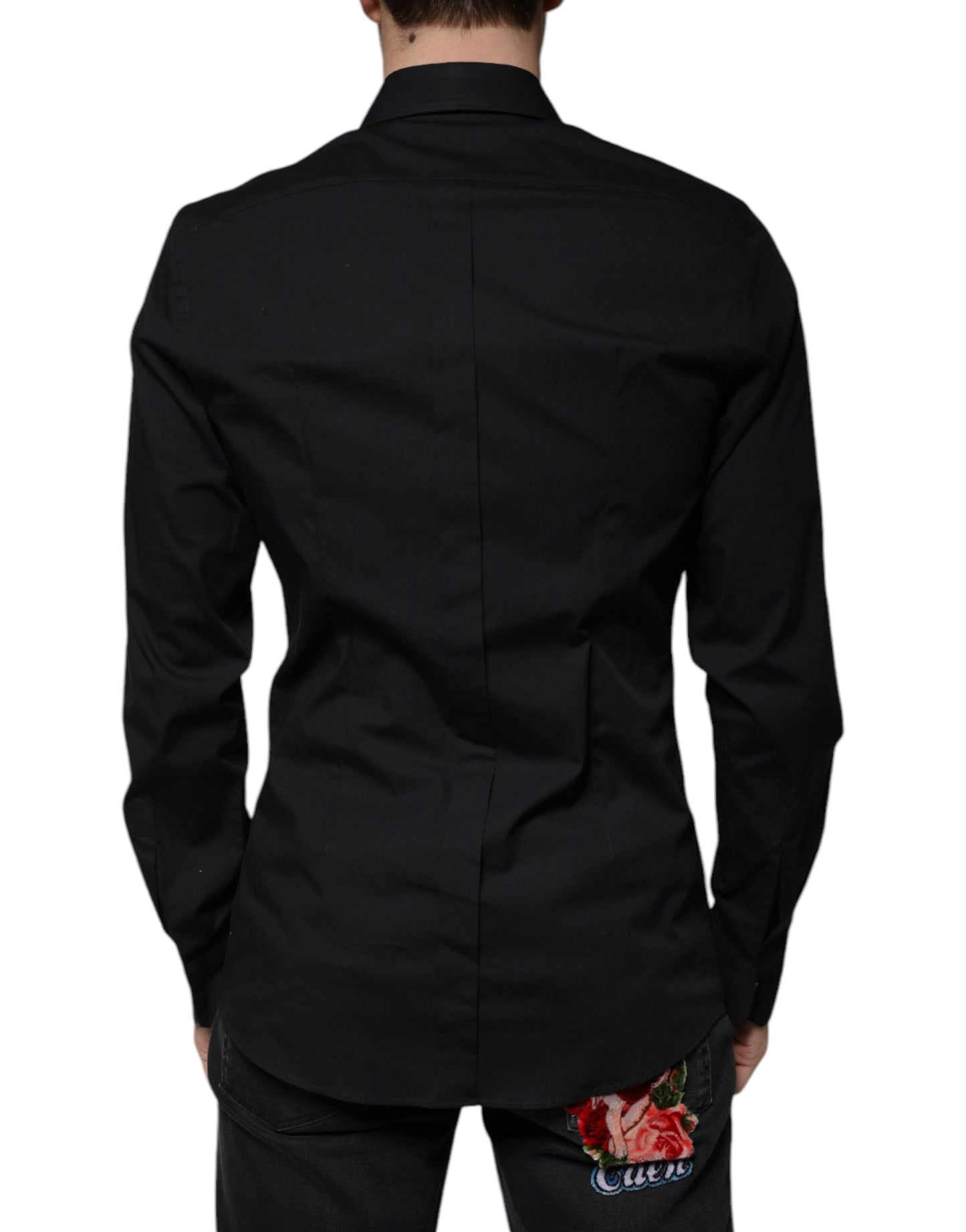 Camisa de vestir de manga larga dorada con parche en el ojo negro